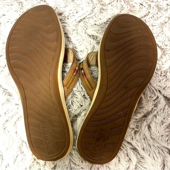 Sperry Women's Seabrooke Thread Wrap Flip Flop in Tan
Size 6 - Picture 5 of 5